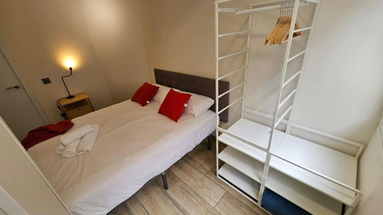 Luminoso Apartamento 6 Personas Pueblo Nuevo Madrid Dış mekan fotoğraf