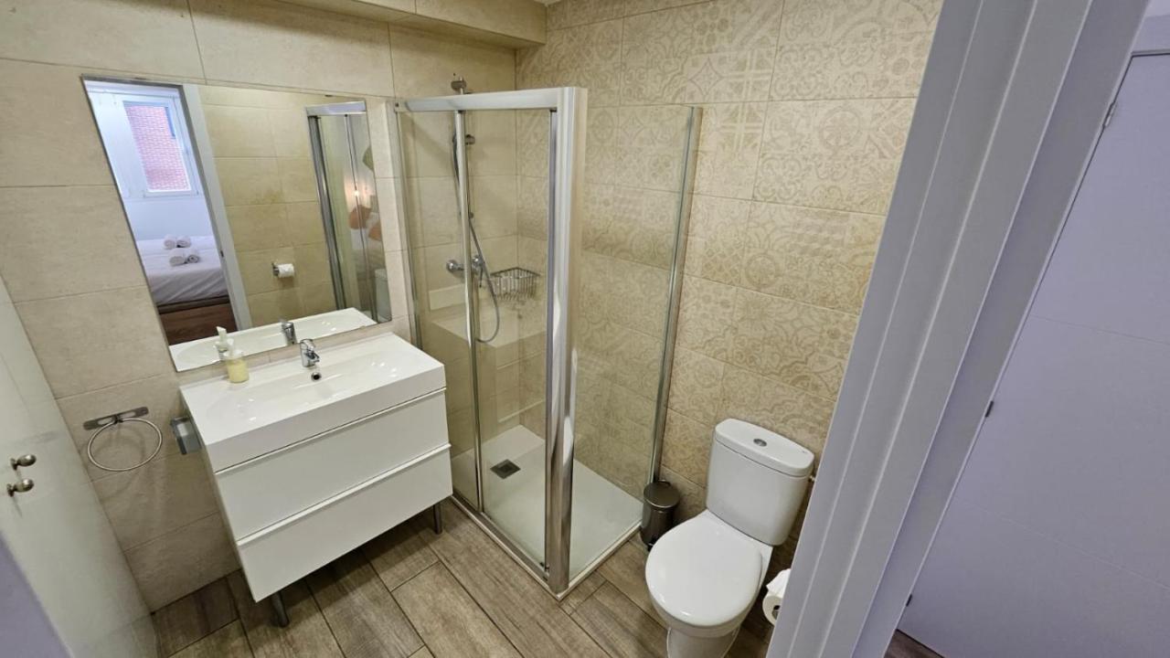 Luminoso Apartamento 6 Personas Pueblo Nuevo Madrid Dış mekan fotoğraf